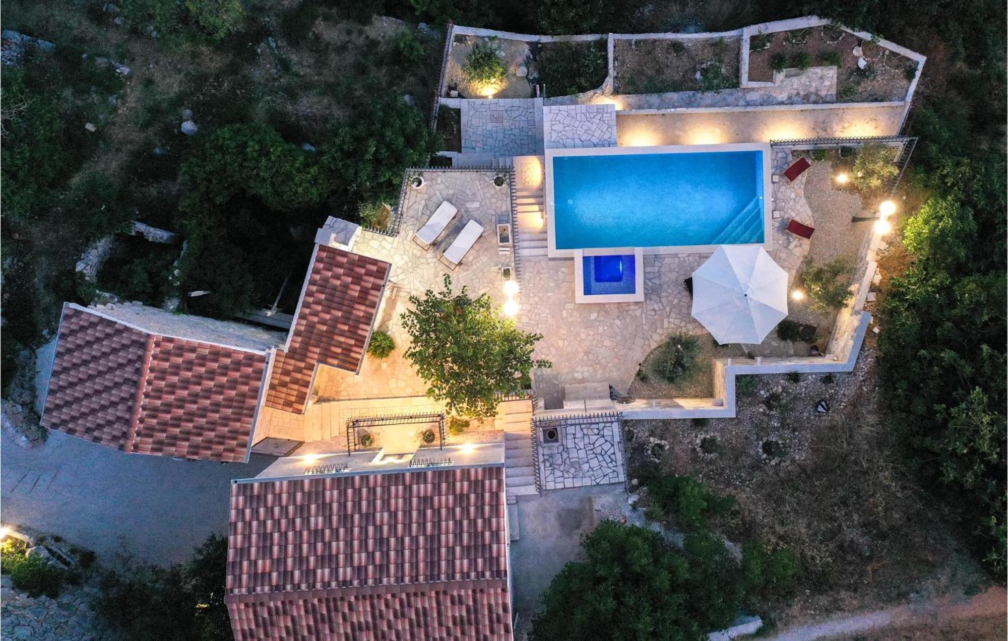 Amazing Home In Celina With House Sea View Bagian luar foto